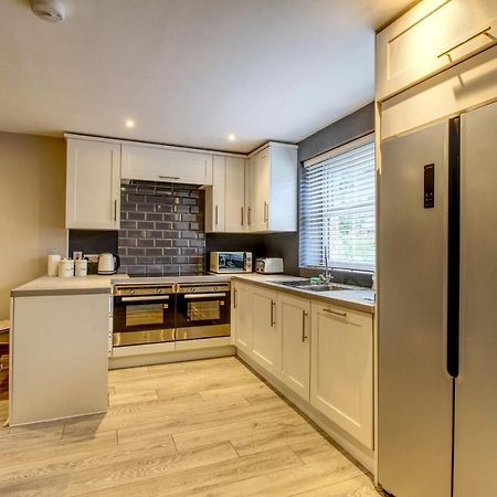 6 Dbl Bed, Central Huddersfield House Inc Parking Luaran gambar