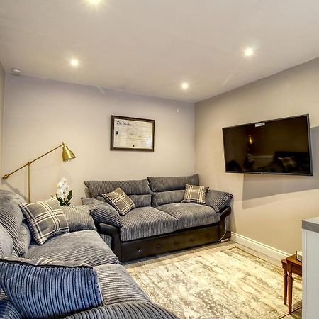 6 Dbl Bed, Central Huddersfield House Inc Parking Luaran gambar