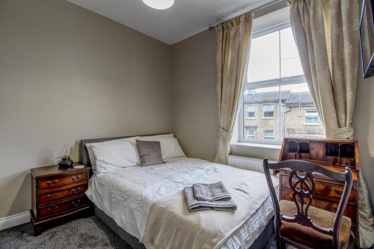6 Dbl Bed, Central Huddersfield House Inc Parking Luaran gambar