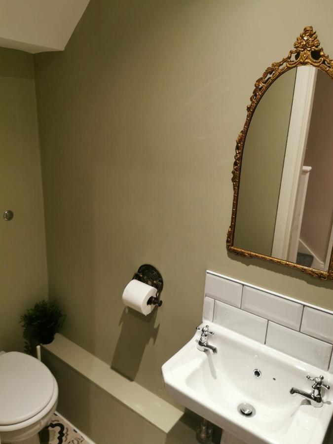 6 Dbl Bed, Central Huddersfield House Inc Parking Luaran gambar