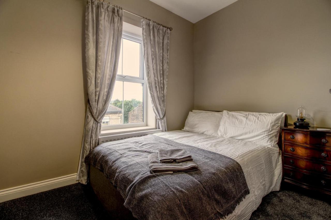 6 Dbl Bed, Central Huddersfield House Inc Parking Luaran gambar
