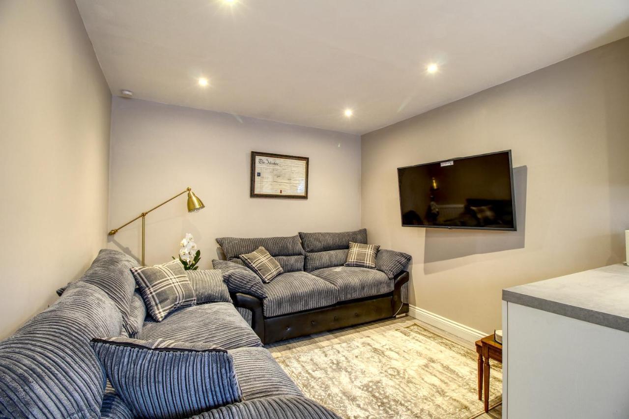 6 Dbl Bed, Central Huddersfield House Inc Parking Luaran gambar